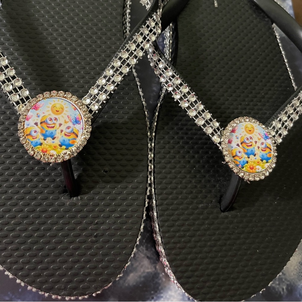 Minions flip flops